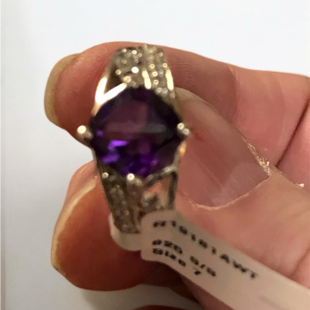 Elegant Purple Amethyst and Silver RingNWT